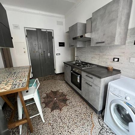 Grey House Apartment Генуа Екстериор снимка